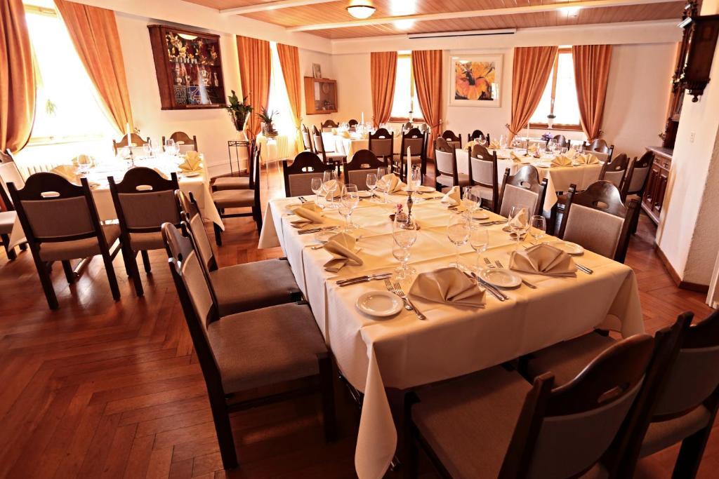 Inn National